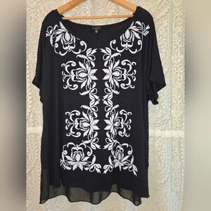 B.L.E.U. Woman, Bleu Blouse With Embroidered Pattern, Short Sleeve Top